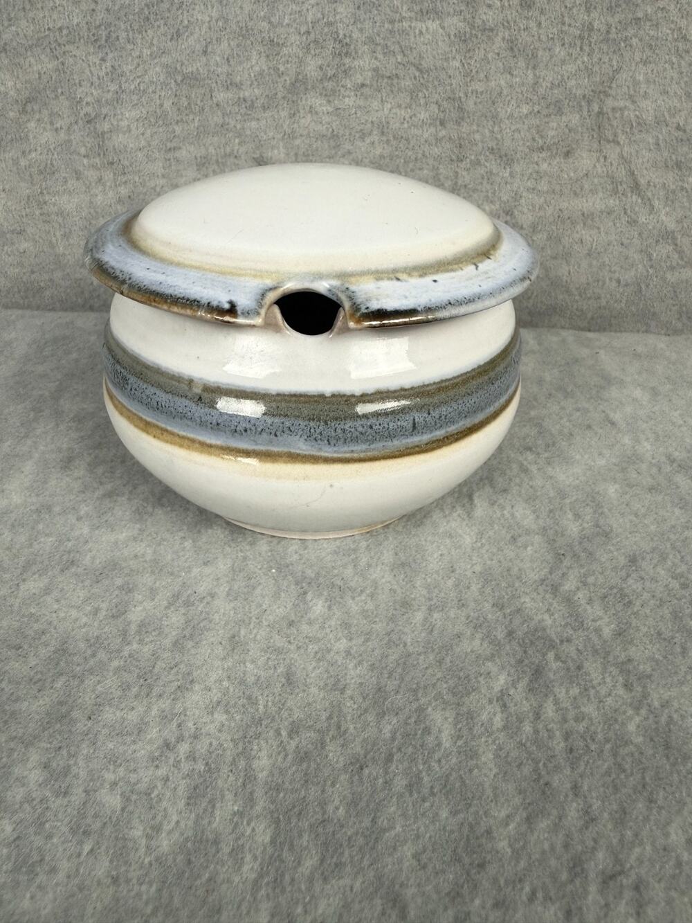 Vintage Jan Pugh Packer Creek Pottery Lidded Sugar Bowl White Blue Stripe